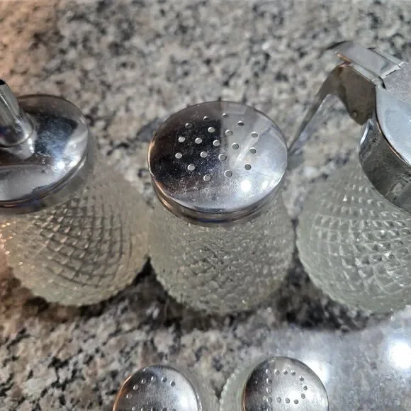 Vintage 5 pcs diamond point pressed glass table service set. Salt, pepper, syrup - Picture 4 of 12